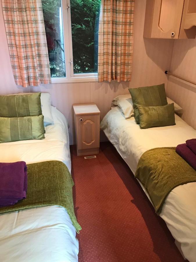 The Fox Inn, Roxby, Static Caravan Екстер'єр фото